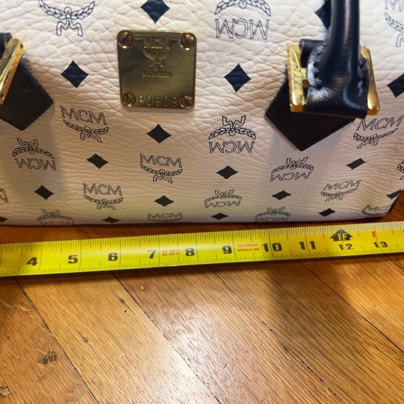 Certified Authentic MCM medium Boston bag- unused - Picture 5 of 6